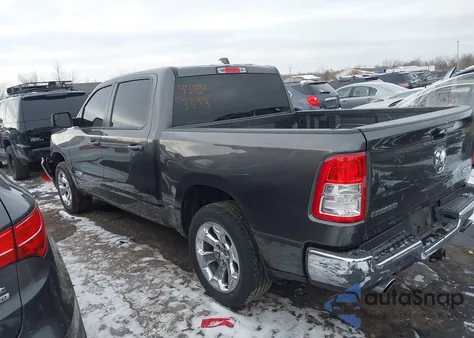 2022 Ram 1500 Big Horn 4X4 5'7 Box z USA, uszkodzony, nr VIN 1C6SRFFT2NN448860